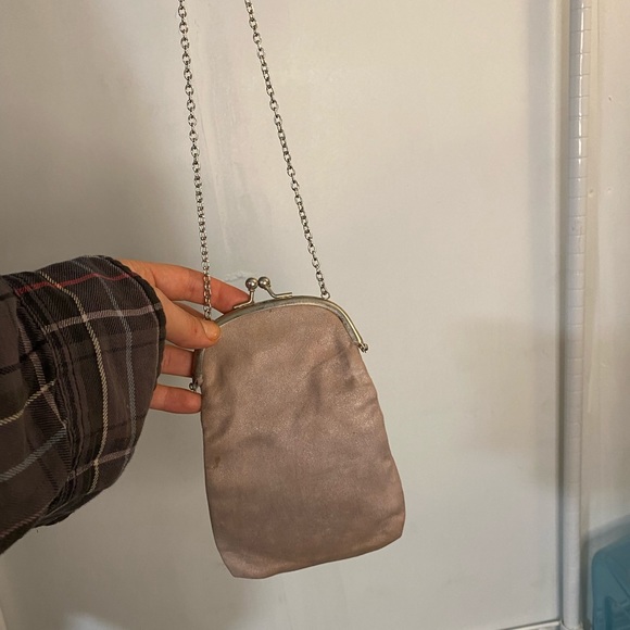 Urban Outfitters sequined night out shoulder bag/clutch- good condition - Picture 3 of 5